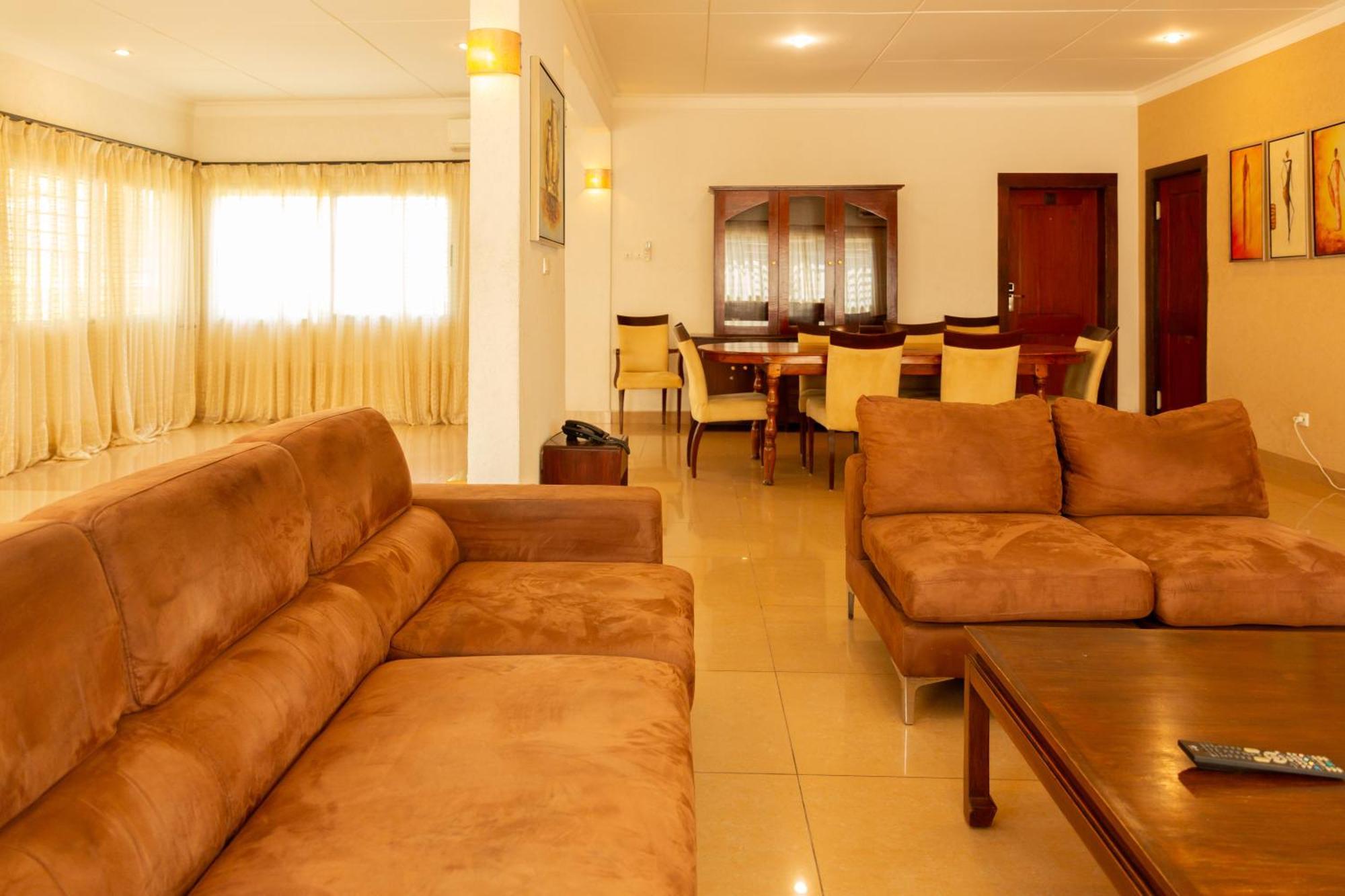 Hotel Du Lac Cotonou Dış mekan fotoğraf