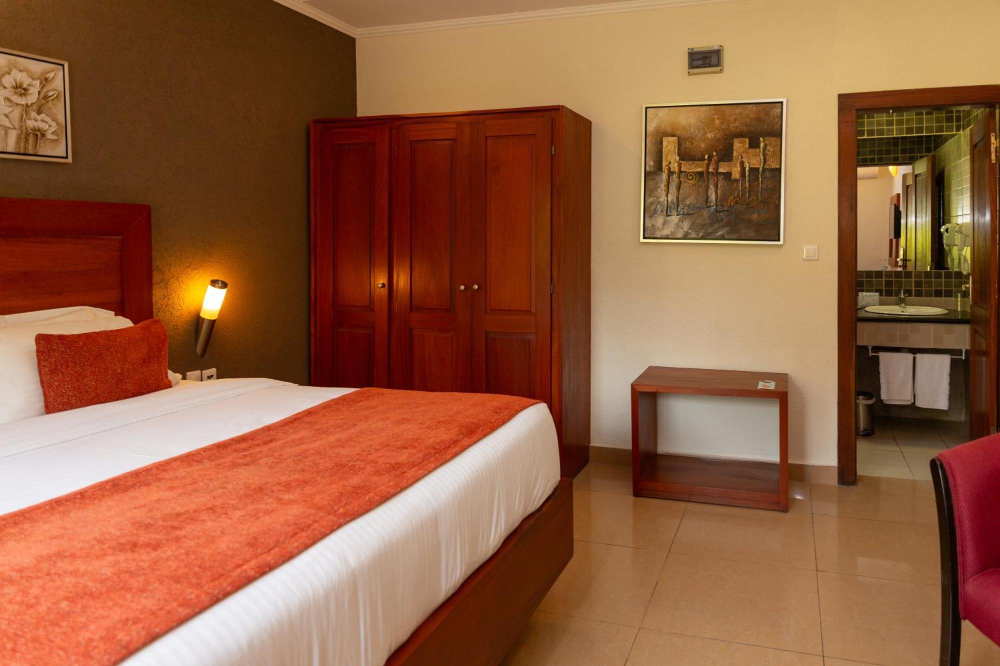 Hotel Du Lac Cotonou Dış mekan fotoğraf