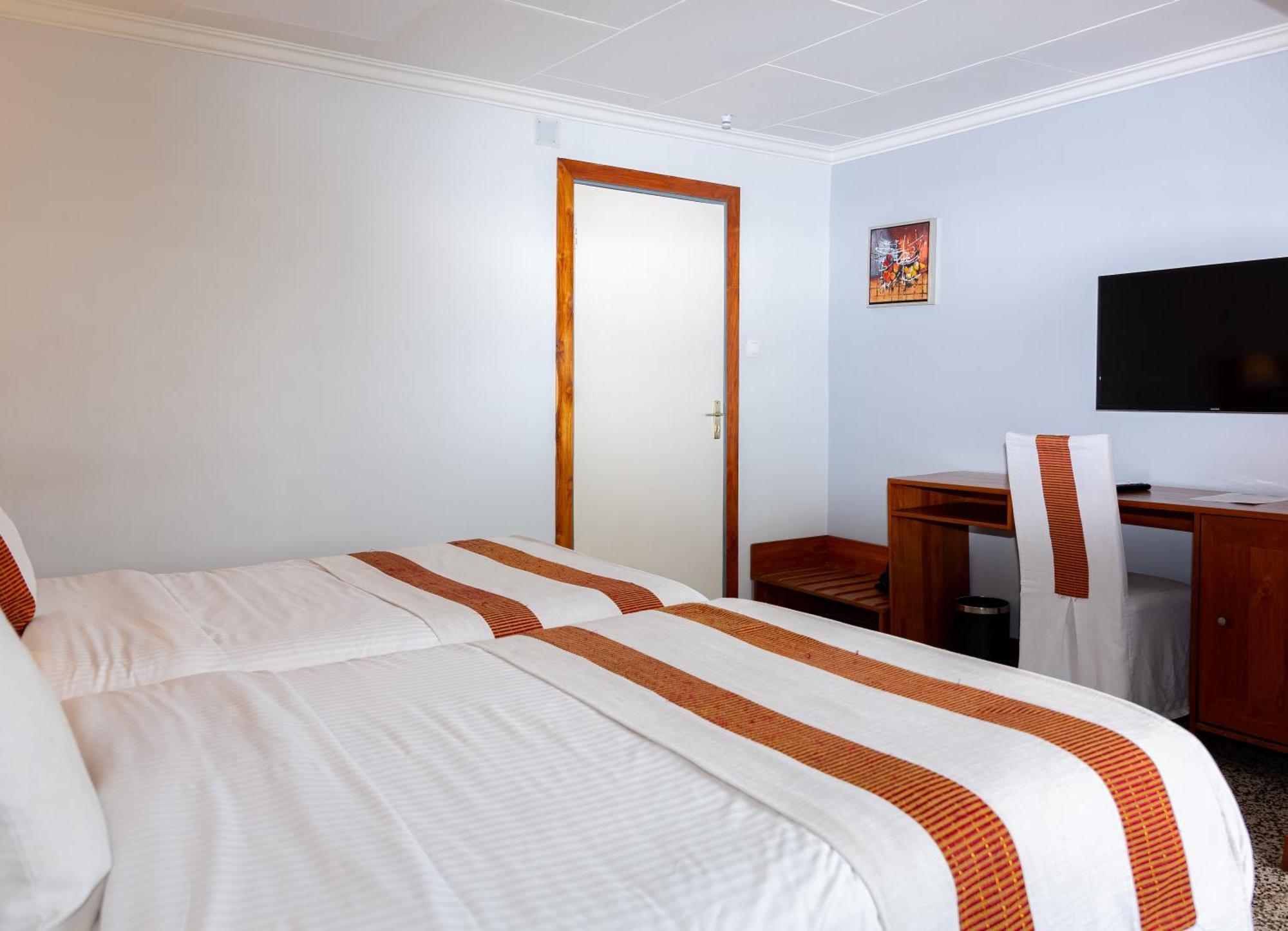 Hotel Du Lac Cotonou Dış mekan fotoğraf